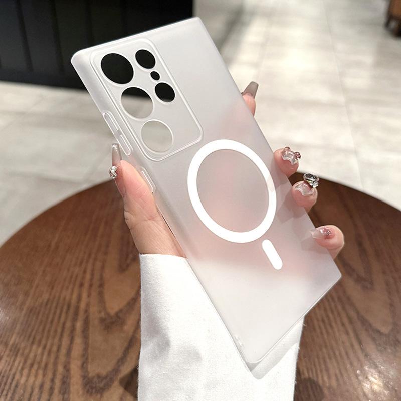 Ice mist magnetic attraction is suitable for Samsung S25Ultra mobile phone case matte s24FE ultra-thin S23plus anti-drop protective case.