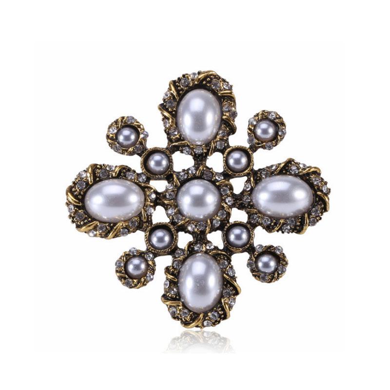 Famous Retro Antique Cross Pearl Brooch Female Corsage Accessories Brooches Corsage Pin For Woman