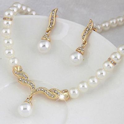 Svatební ženy náhrdelník Faux Pearl drahokamu kouzla Svatební náušnice Sada šperků
