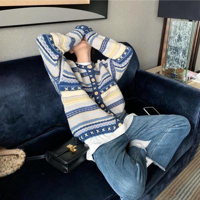 Retro Knitted Sweater Women Heavy Industry Atmosphere Autumn Sweater Coat Cardigan Women Niche Knitted Long Sleeves Cardigan