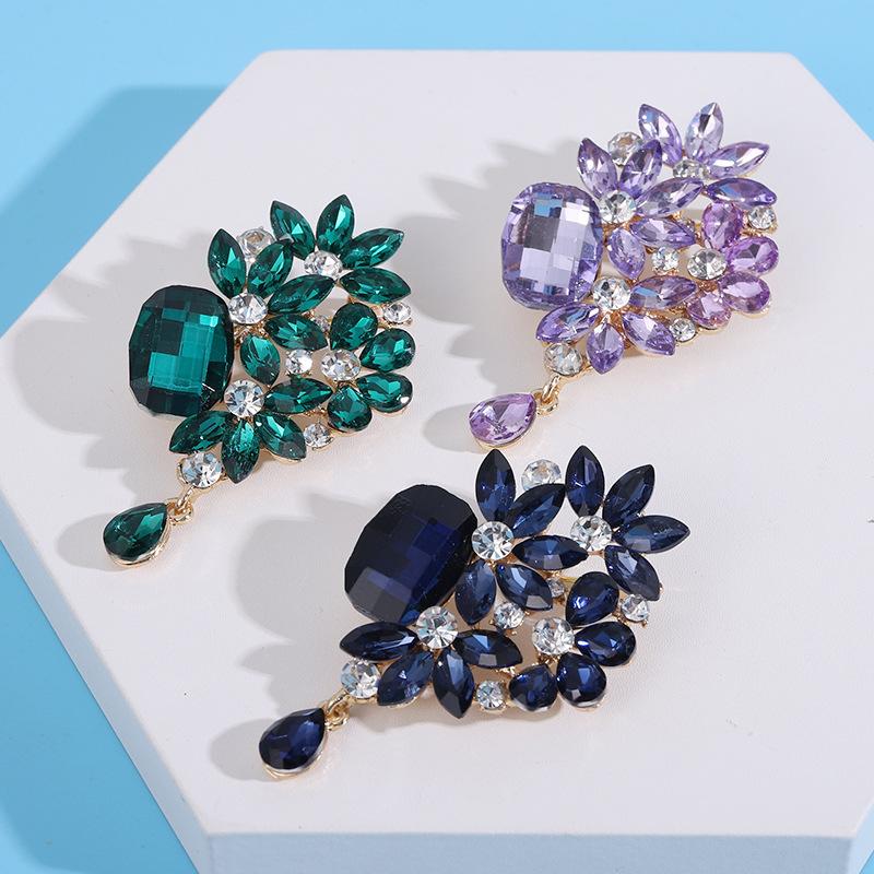 SKEDS Exquisite Women Girls Fashion Luxury Rhinestone Pendant Brooches Jewelry Vintage High Quality Shiny Boutique Badges Pins