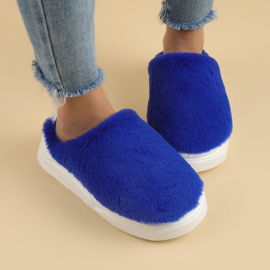 Plush Winter Slippers Soft & Cozy Women's Slippers Indoor/Outdoor House Shoes with Non-Slip EVA Sole, Warm Slip-On Design for Home & Casual Wear