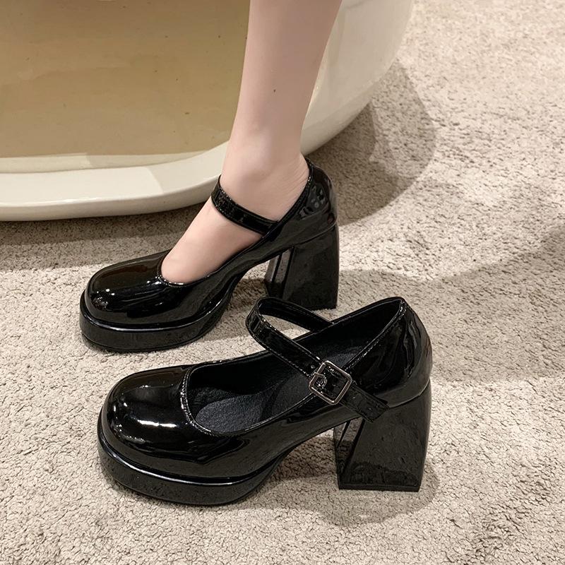 

Japanese solid color Mary Jane women s shoes 2025 autumn new light mouth thick heel round head waterproof table fashion single shoes women 35 чёрный