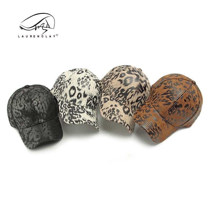 

Hat men and women spring autumn and winter new hard top baseball cap casual sunscreen visor show premium cap Adjustable чорний