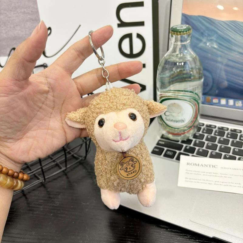 2027 Year of the Sheep Plush Lamb Keychain Lightweight Fluffy Pendant Cute Bag Charm for Wedding Party Favors