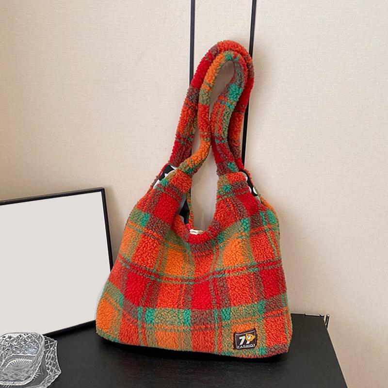 Yogodlns Women Retro Lamb Wool Cute Fluffy Handbag Plush Shoulder Bag Work Tote Bag for Shopping Work Daily Use