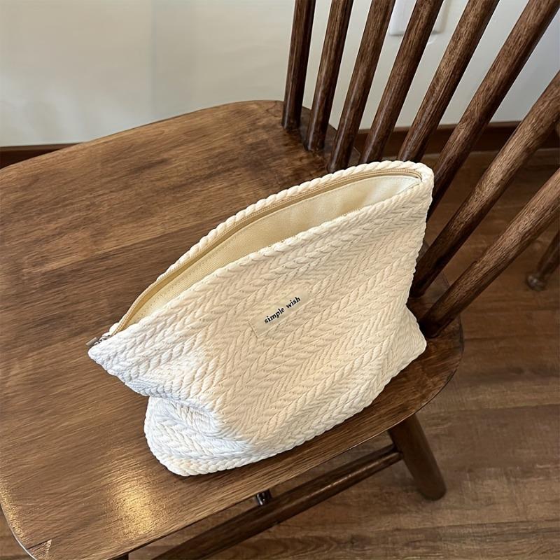 1pcs Bohemian Woven Handbag with Ear-shaped Pattern Polyester Canvas Makeup Clutch Zipper Pouch for Beach Festival Evening Party