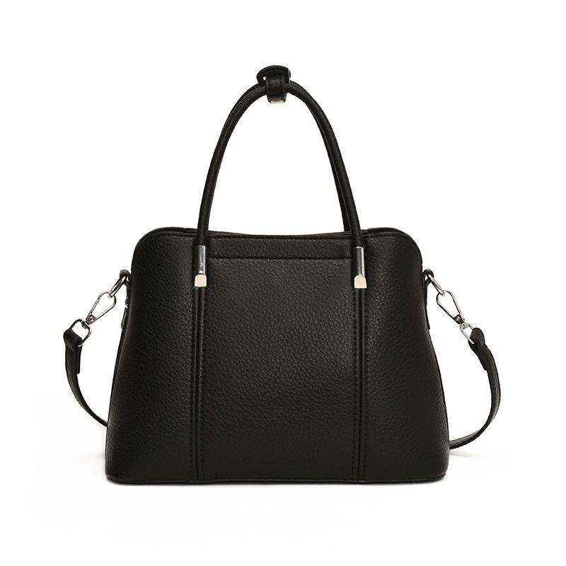 

Red wedding bag, bride bag, women s bag, new engagement handbag, large-capacity tote bag.