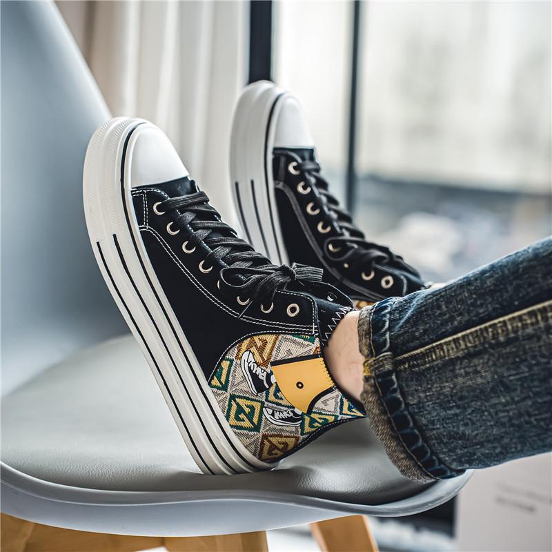Fashion 2024 Classic Canvas Men's Vulcanize Shoes Breathable Canvas Sneakers Men Comfort High Top Sneakers For Men Teenager Board Shoes