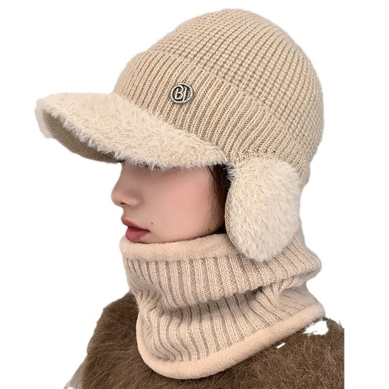Winter Women's Hat Korean Version Warm Neck and Ear Protection Hat Outdoor Windproof Knitted Hat Scarf Two-piece Set