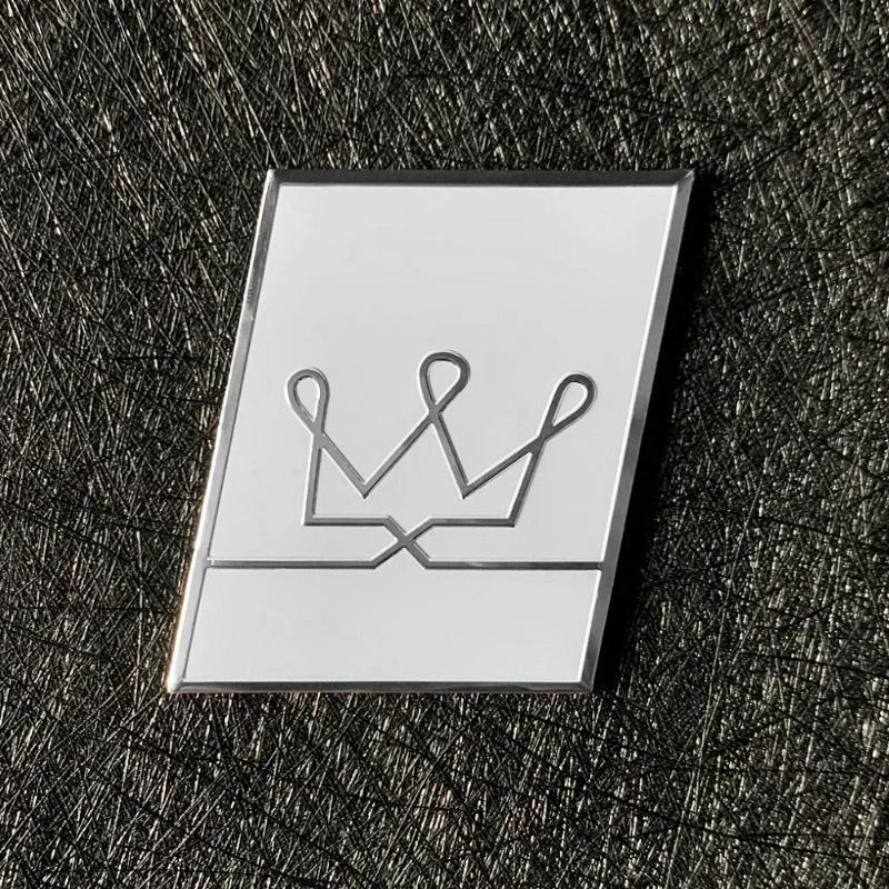 1pcs Car Accessories 3D Aluminum Logo Indoor Decoration Fender Trunk Stickers For Volvo Rdesign T6 AWD C30 C70 S40 S60 S70 S80