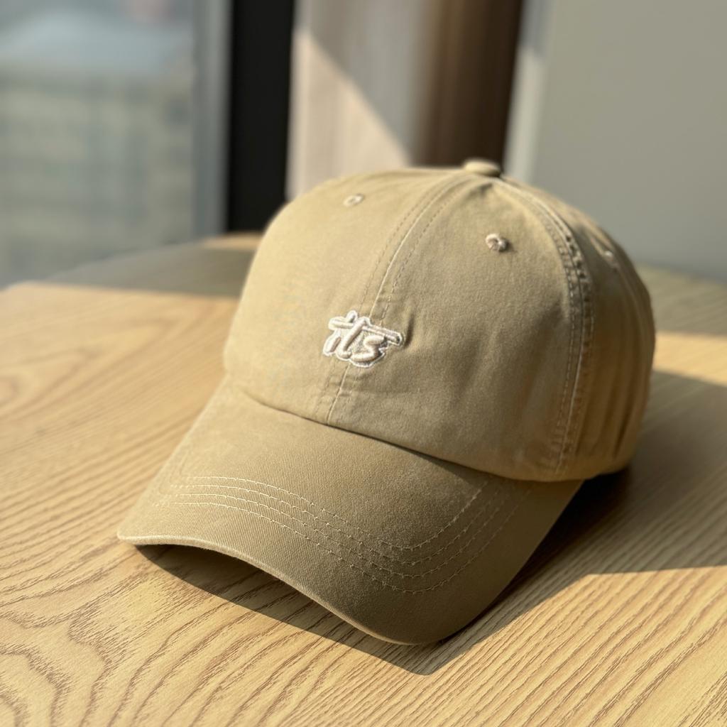Korean-style all-season hat for men and women, with three-dimensional letter embroidery, soft-top baseball cap, casual and versatile, trendy duckbill
