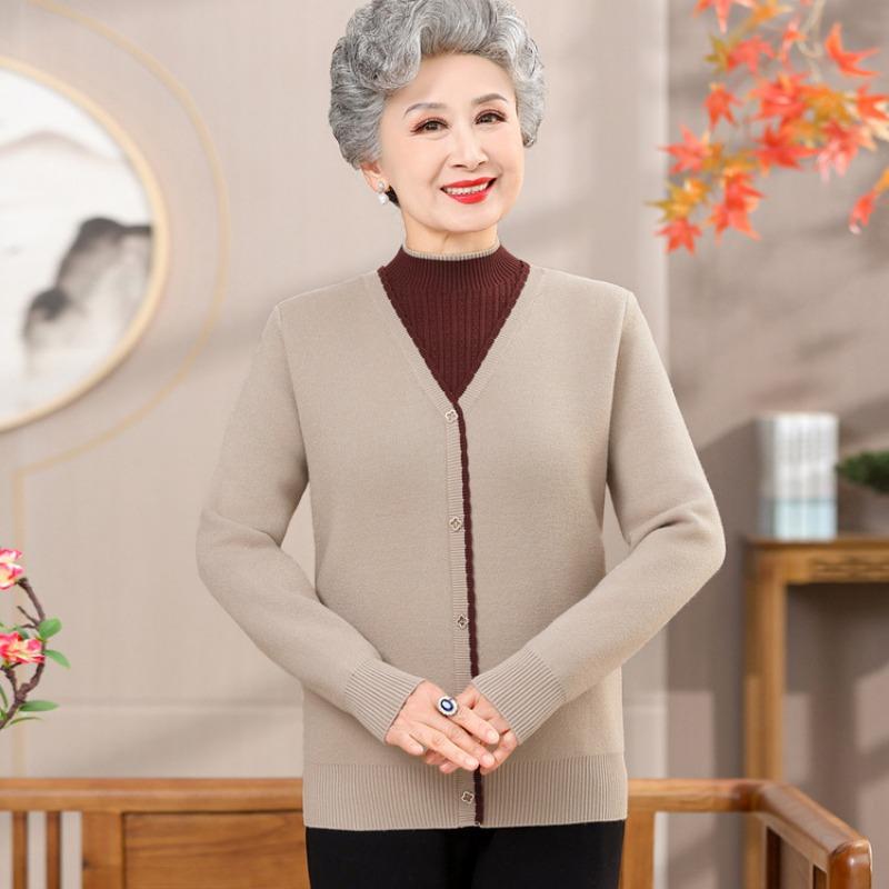 Semi-turtleneck sweater female grandmother fake two-piece thickened knitted sweater new autumn and winter velvet knitted bottoming sweater