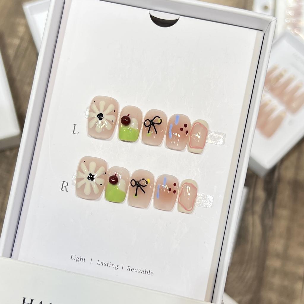 Dopamine Summer Nail Art Hand-painted Cream Style Cute Short Pure Hand-made Armor Blush To Make It Look White