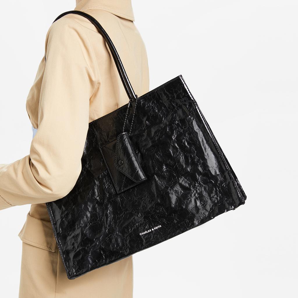 New CHARLES&KEITH PU Shoulder Bag, Handbag, Tote Bag, Shoulder Bag Tubas Women's Jet Black/Cream Milk White CK2-30782346