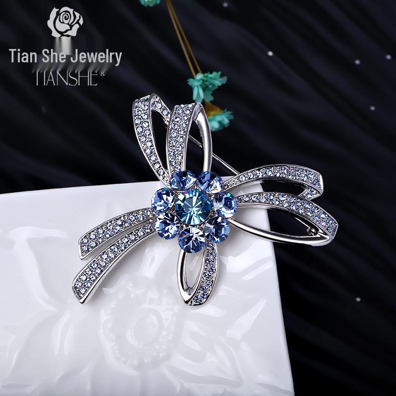 Elegant Crystal Bow Brooch for Women - European and American Style Accessories