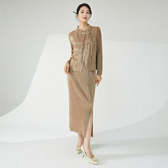 Pleated Skirt & Striped Long-Sleeve Top Two-Piece Set for Women - Spring Collection