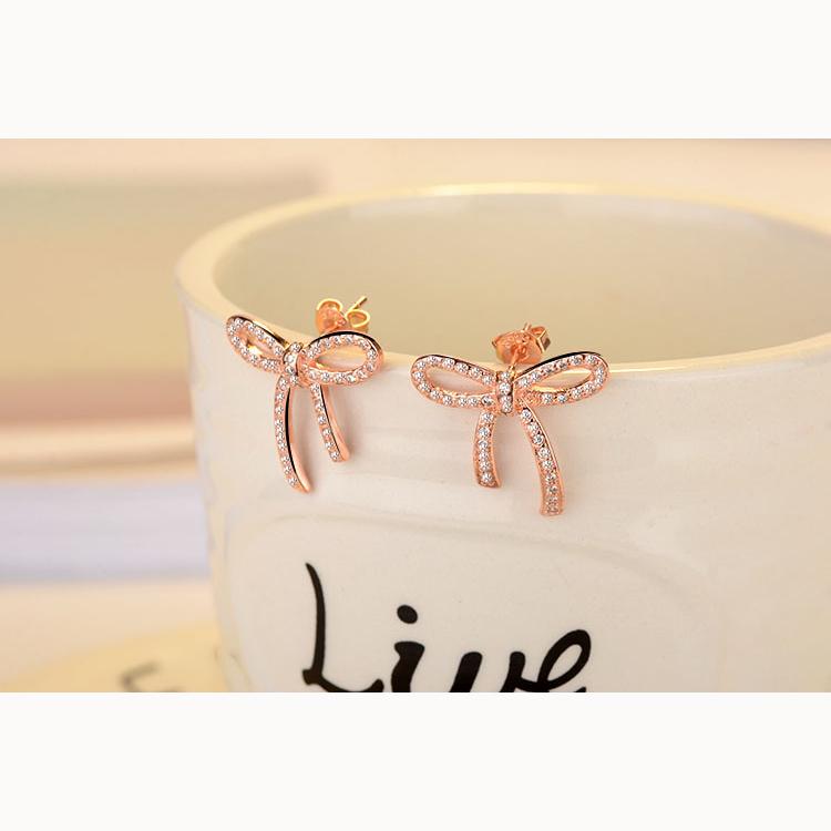 

Мода Темперамент Элегантные Ювелирные Изделия Серьги Атмосфера Личность Бант День Святого Валентина Подарок Девушке Подарок Цирконий Серьги copper розового золота