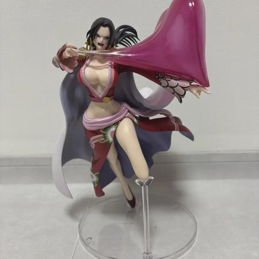 

Фигурка Боа Хэнкок из лотереи Ichiban Kuji по One Piece