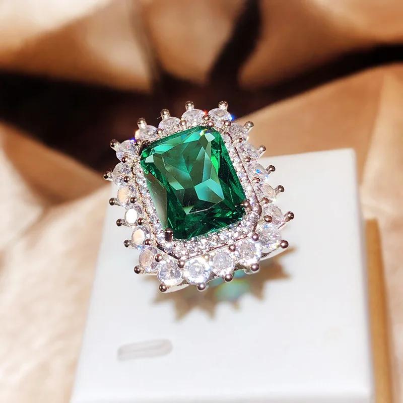 Fashion Jewelry Green Zircon Ring For Women Luxury Square Full Diamond Inlaid Grandmother Green Zircon Ring Party Birthday Gift