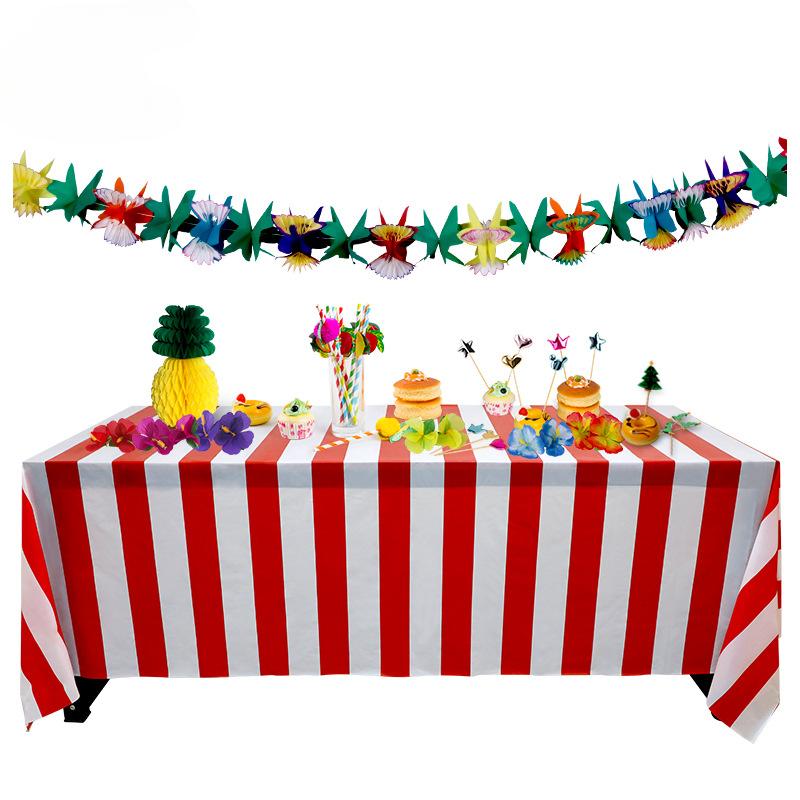 Christmas Red and White Striped Tablecloth Holiday Gathering Table Circus Setting Props Atmosphere Decoration Party Supplies