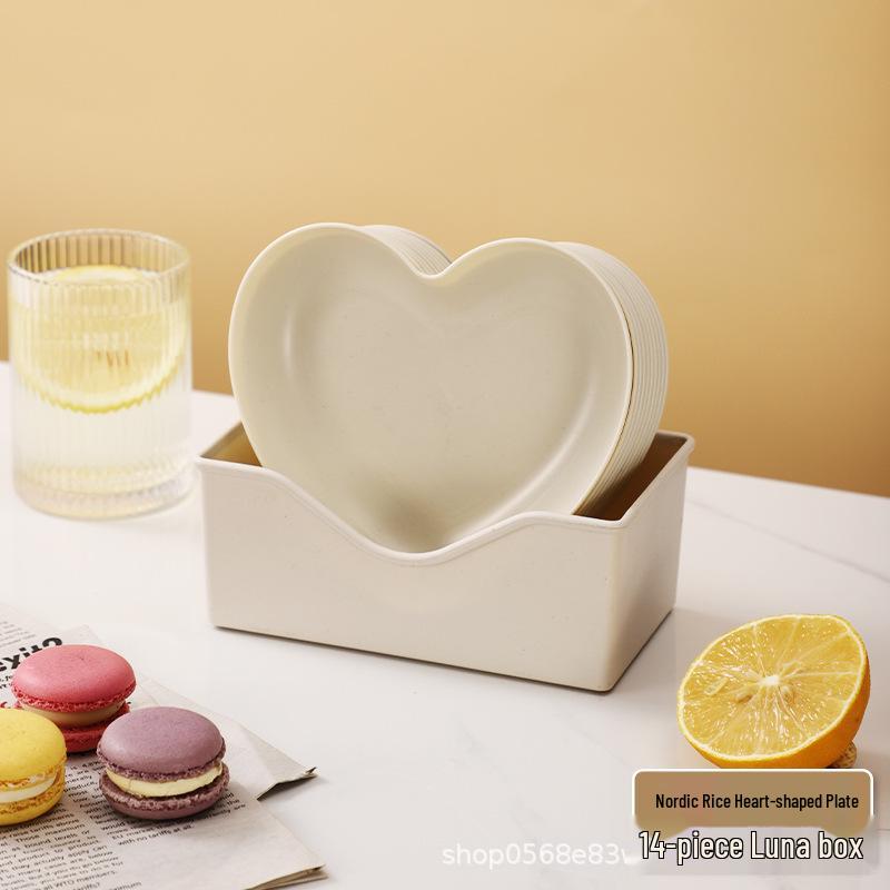 Heart-shaped Snack and Fruit Dish for Dining or Coffee Table