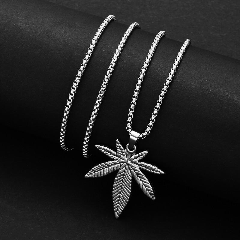 European and American Personalized Hip-hop Titanium Steel Necklace Men, Trendy Brand Simple Pendant Long Sweater Chain Accessories Women