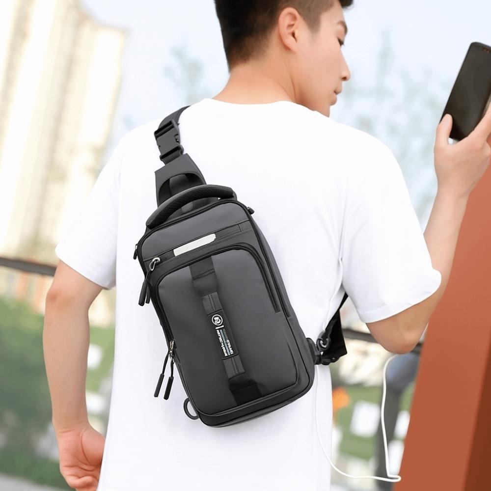 USB Charging Sports Shoulder Bag Nylon Crossbody Bag Portable Men Chest Bag Running