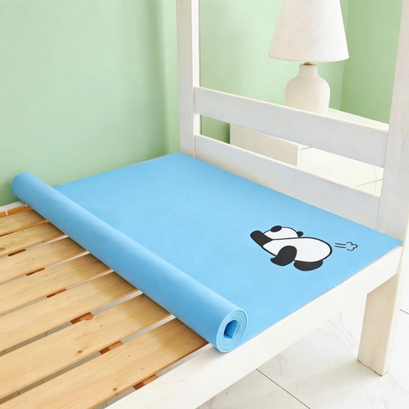 

Student dormitory moisture-proof and dirt-proof felt mat dormitory single anti-mold and dirt protection mat, without mattress 80x190cm 1pcs небо синє кольору