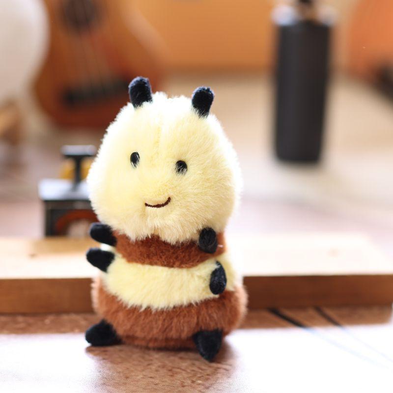 

Милый плюшевый брелок в виде пчелы, мультяшный брелок с мягкой игрушкой, подвеска для сумки, украшение для подвешивания на рюкзак, подарки для пары жёлтый