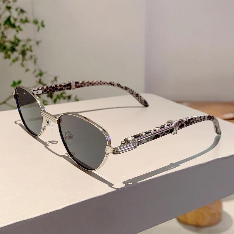 Vintage Luxury Brand Designer Metal Small Frame Sunglasses Women For Men Sun Glasses Steampunk Popular New Cat Eye Shades Uv400