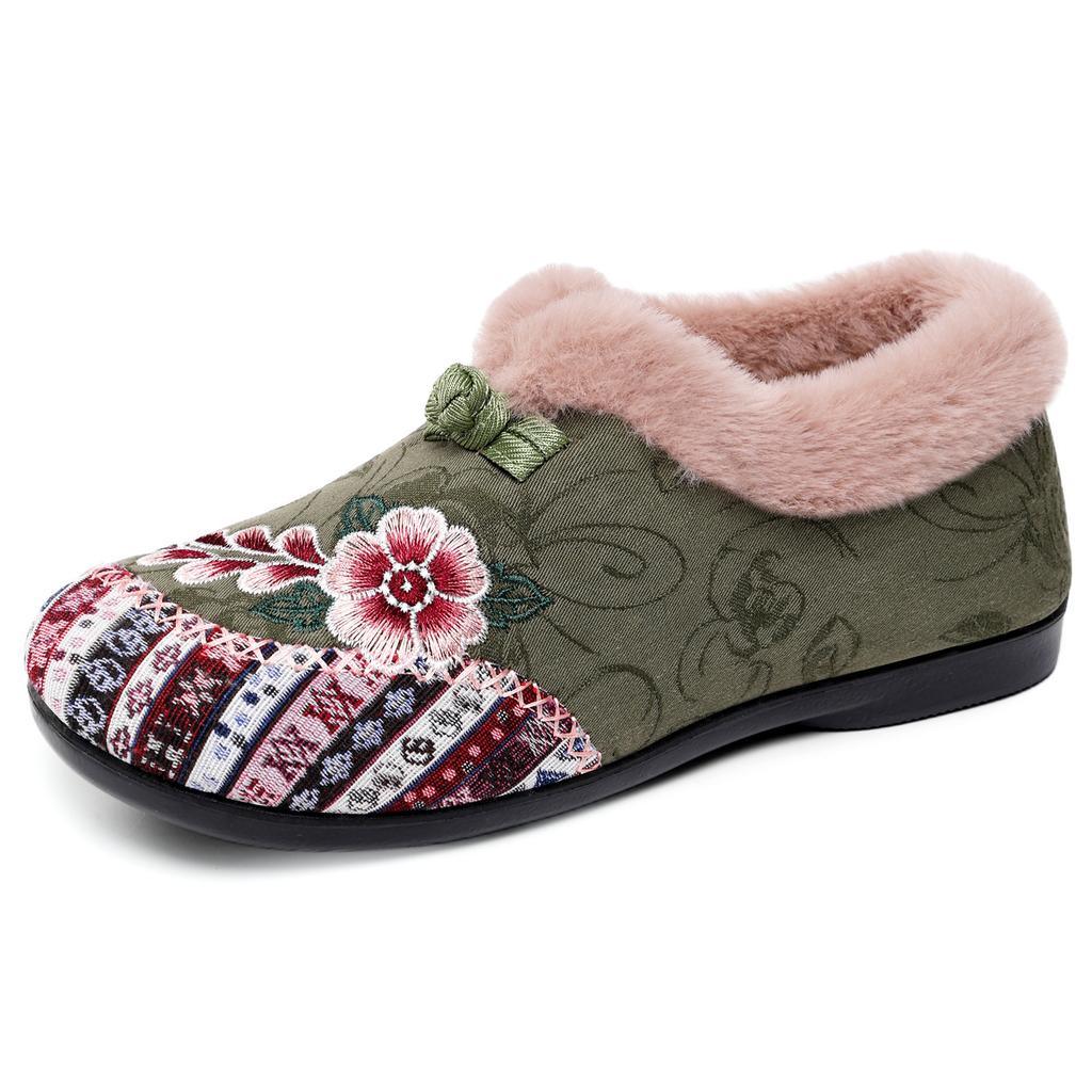 Cotton shoes women's new winter velvet thickened cotton shoes hair generation embroidered mother shoes casual shoes one foot cotton boots