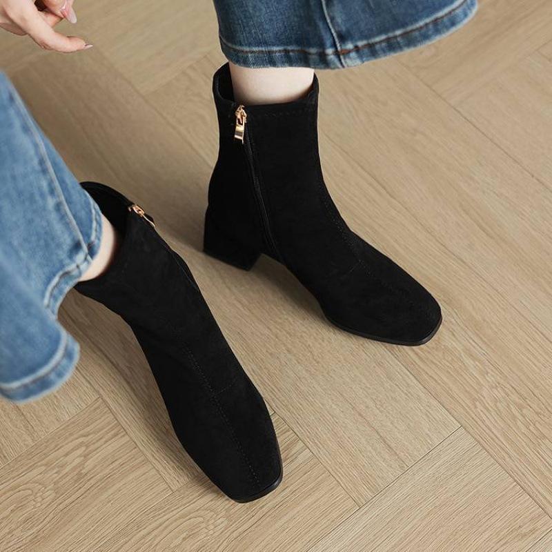 Autumn and Winter Side Zipper Medium Heel Large Size Women's Boots Solid Color Square Heel Round Head Suede Fashion Boots New Medium Boots Women