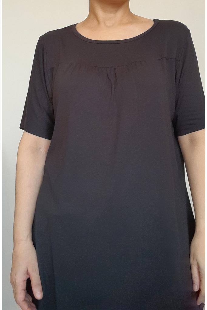 Women's Style Big Size T-Shirt Black Gathered Combed Cotton Viscose T-Shirt With Cropped Front And Back