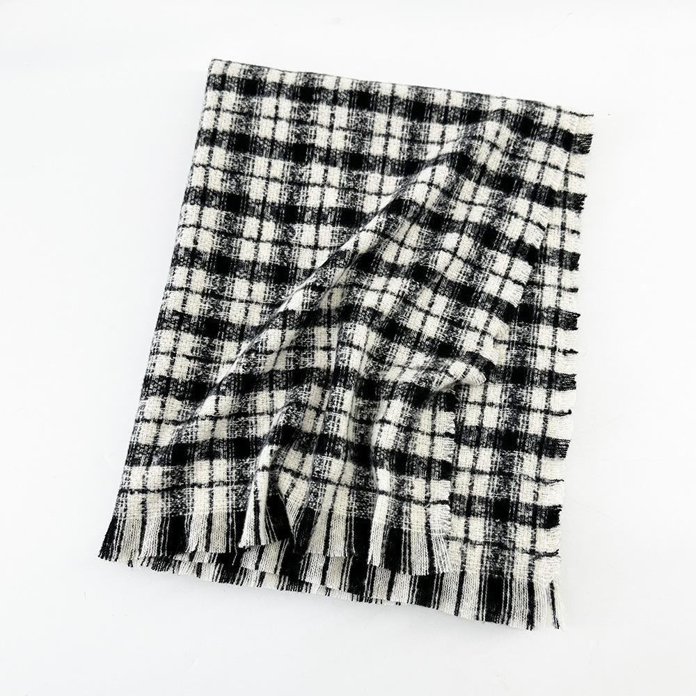 Soft waxy and thick plaid imitation cashmere scarf for women, warm fringed shawl in winter, couple scarf tide