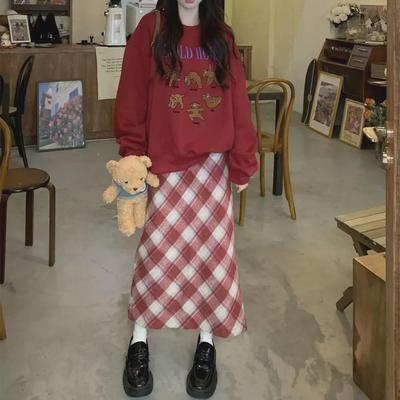 Roter hochtaillierter karierter Wollrock für schlanke birnenförmige Figuren - Koreanischer Stil, A-Linie, perfekt für Frühling und Herbst