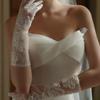 Wrist Length Bridal Gloves Delicate Pattern Embroidery Breathable Mesh Fabric Evening Functions
