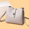 One shoulder messenger bag women's 2026 new fashion simple bucket bag casual versatile multi-layer portable mother bag