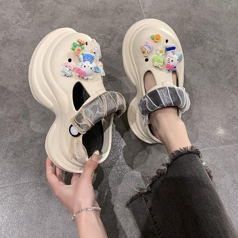 Small Man Heightened Thick-soled Non-slip Lightweight Slippers 2025 Summer Wear Cute Hello Kitty Hole Shoes Women