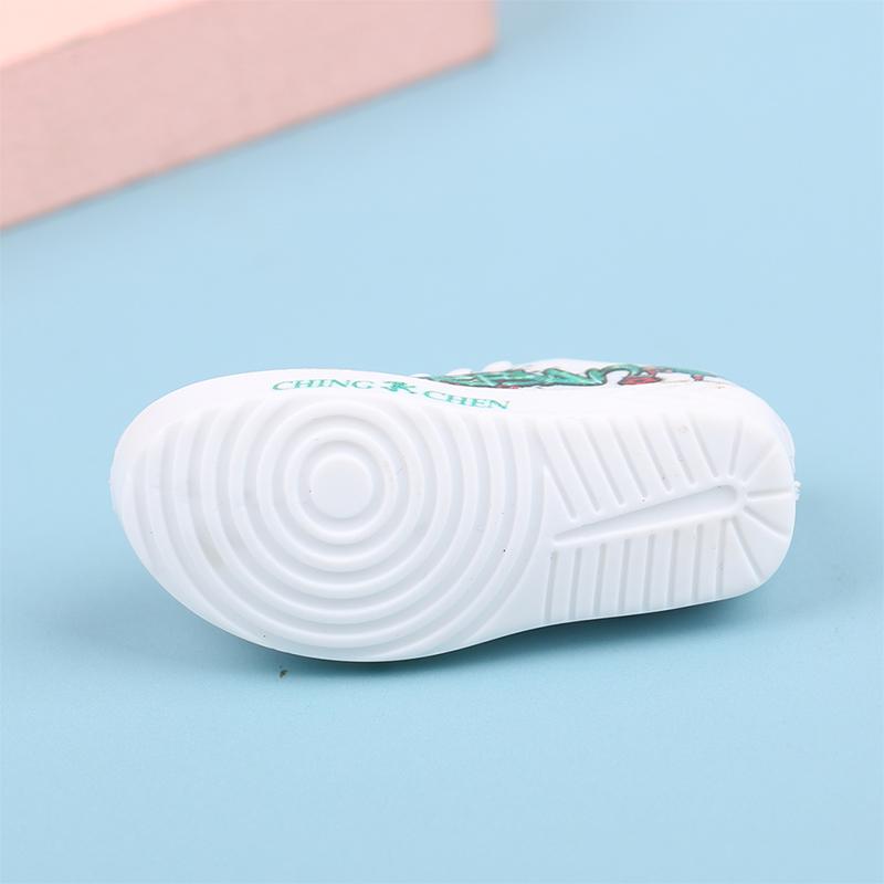 Finger Toy Shoes Mini Skateboard Shoes Sports Shoes Finger Scooter Kids Toy Gifts