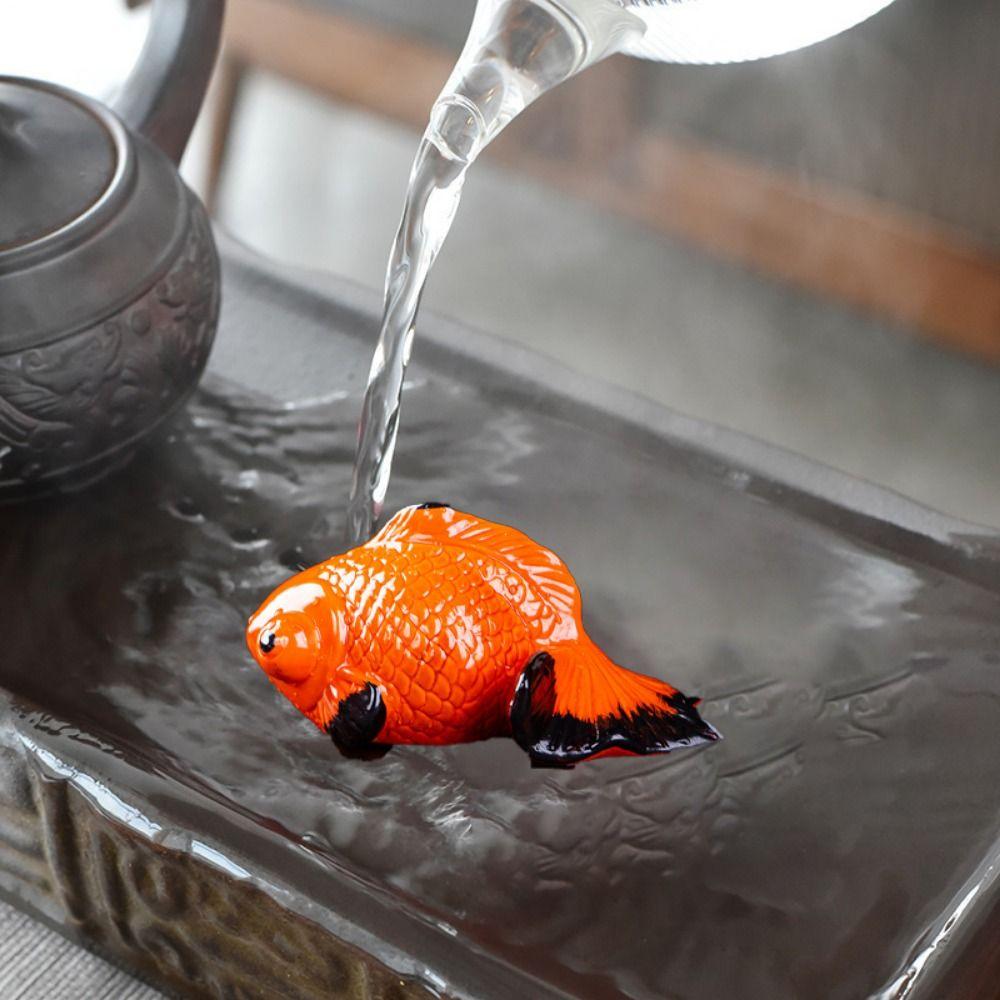 Cute Fish Sculpture Small Ceramic Fish Ornament Creative Goldfish Tea Pet  Tea Tray Decor