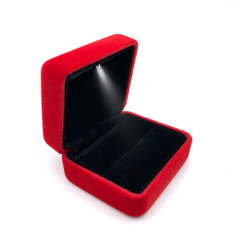 

Black Velvet LED Jewelry Ring and Earring Box 60 x 50 x 38 mm