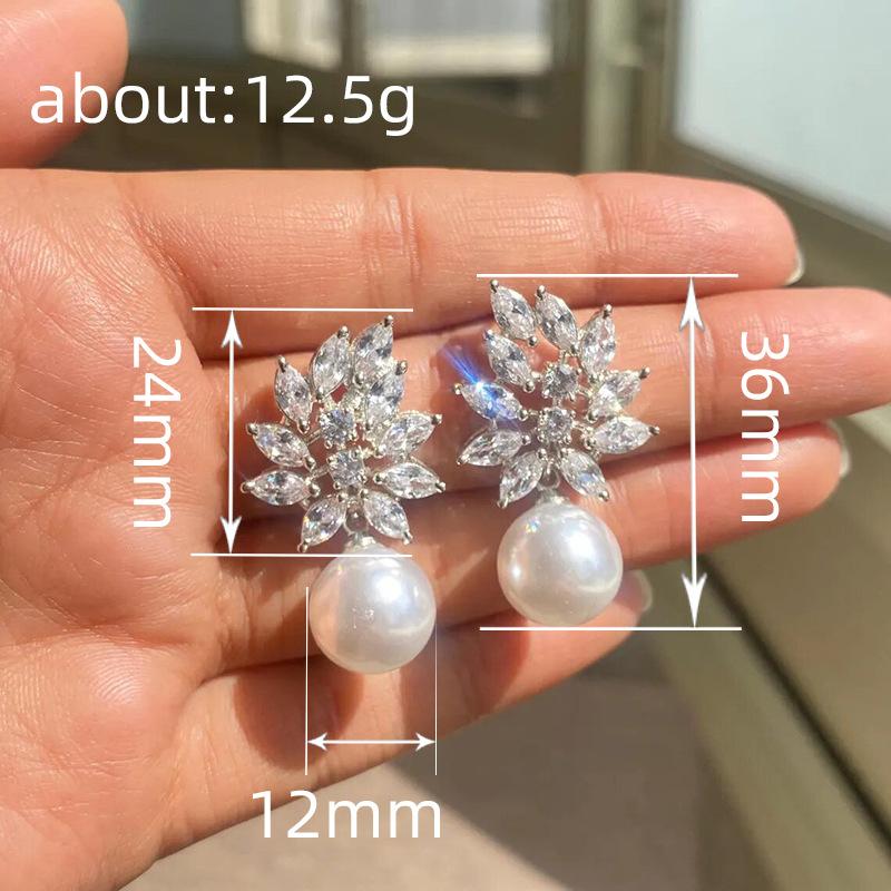 European and American simple earrings for women, micro-inlaid zircon pearl earrings, classic versatile daily dating accessories