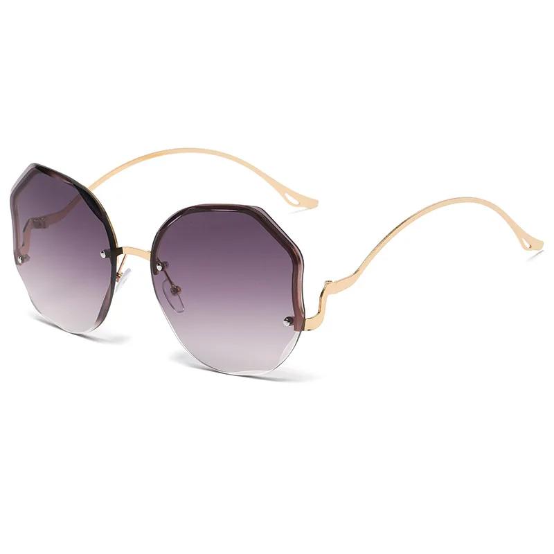 New Personality Trend Transparent Gradient Frameless Sunglasses UV400 UV Protection Beach Travel Driving Shades Eyeglasses