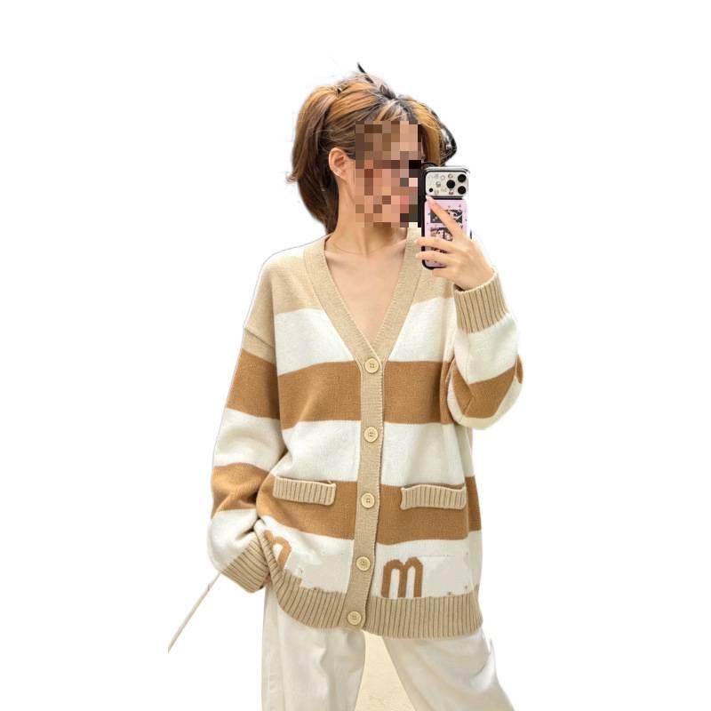 Trendy European Knit Cardigan: High-Quality Autumn/Winter New Arrival with Letter Jacquard and Striped Color Block Design