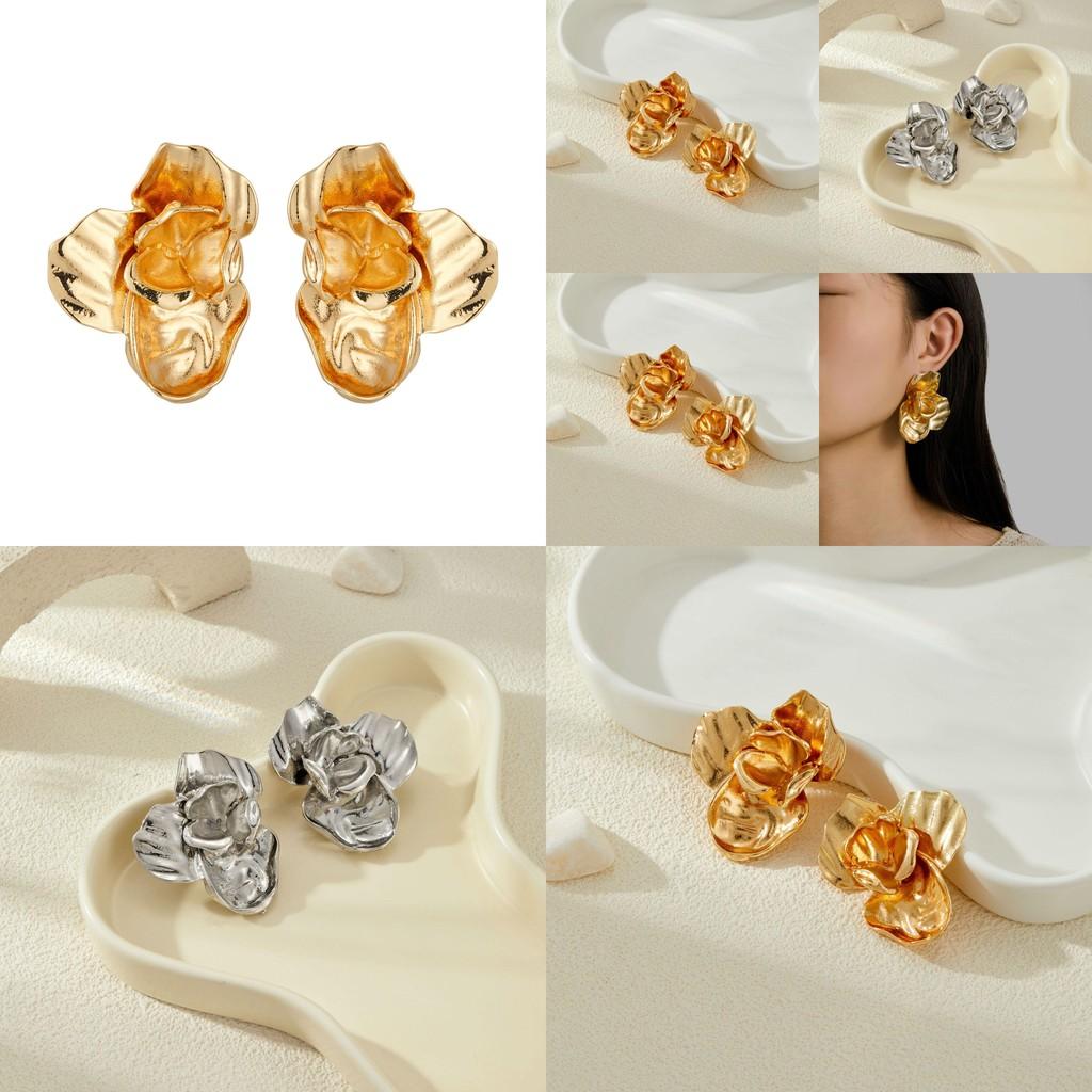 Elegant Vintage Luxury Alloy Floral Earrings With Exquisite Layered Gold Design For Women