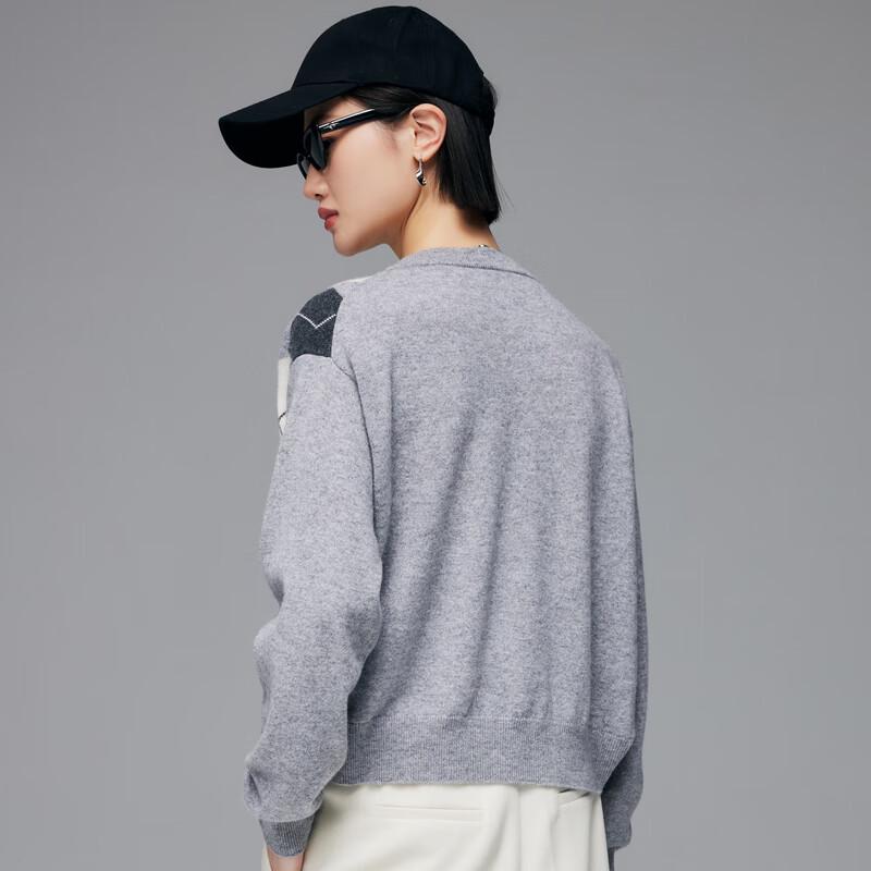 Paluopo V-Neck Argyle Cashmere Sweater