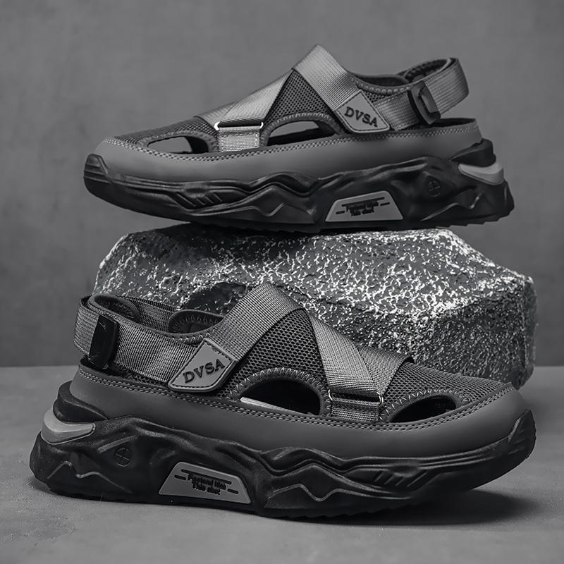 Fashion Sandals Men's Summer Outdoor Thick Soled Anti Slip Hollow Shoes Men's Water Wading Breathable Mesh Comfortable Beach Shoes