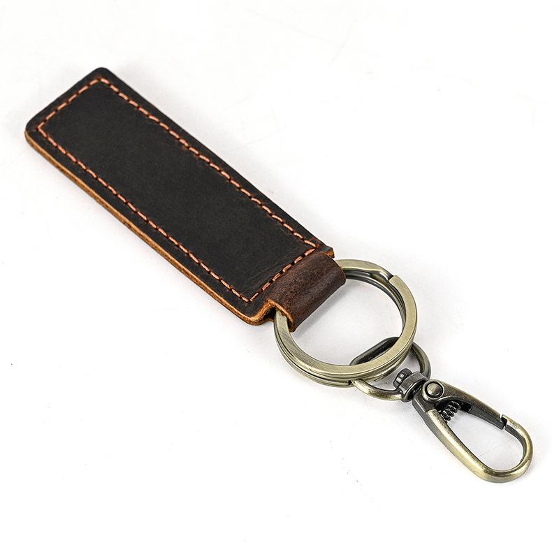 Original And Personalized Retro Mad Horse Leather Keychain, First Layer Leather Gift Keychain, A Large Number Of