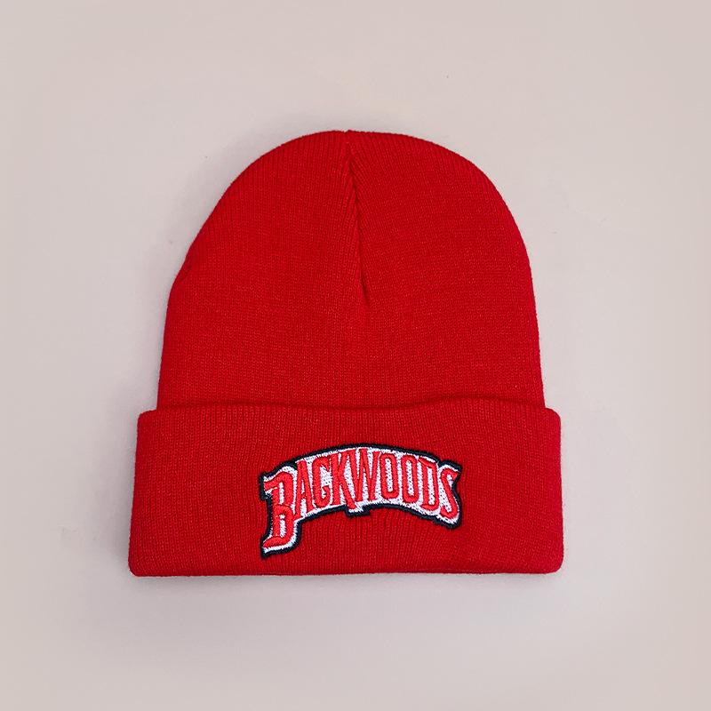 Casual Embroidered Letter Knit Hat, Warm For Men And Women, Versatile Student Simple Pullover Hat 54-58cm красный